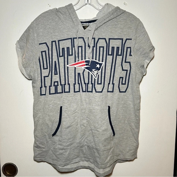 NFL Other - New England Patriots Belichick Style Girls Short Sleeve Hoodie NFL kids XL
